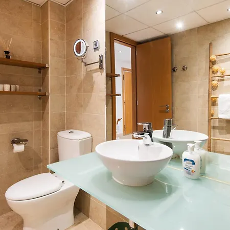 Lägenhet Higueron Luxury